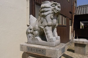 chojamachi_fukuyama_komainu.jpg